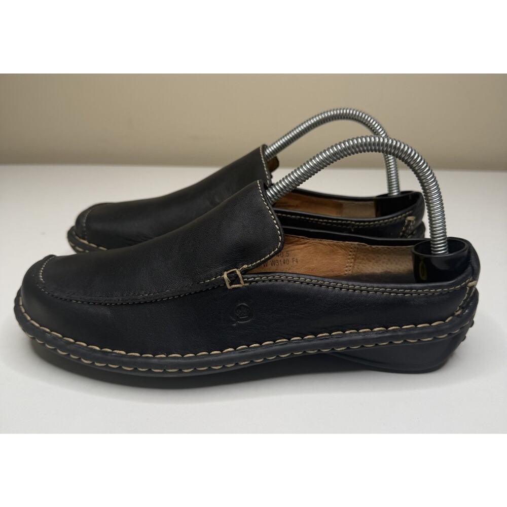 Born Mules Womens 9 Black Leather Contrast Stitch Closed Toe Cushioned Slip On